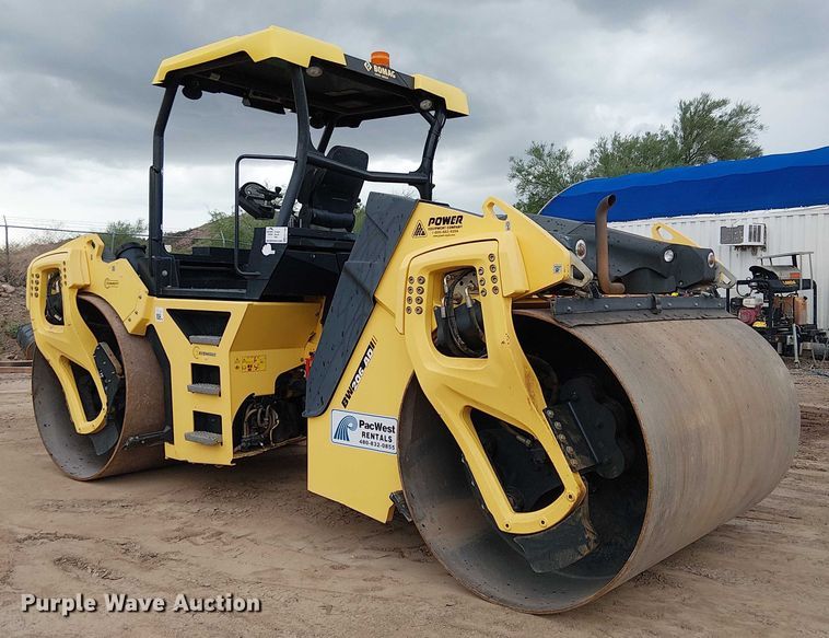 image for item EC1194 2016 Bomag BW206 AD-5 double drum vibratory roller