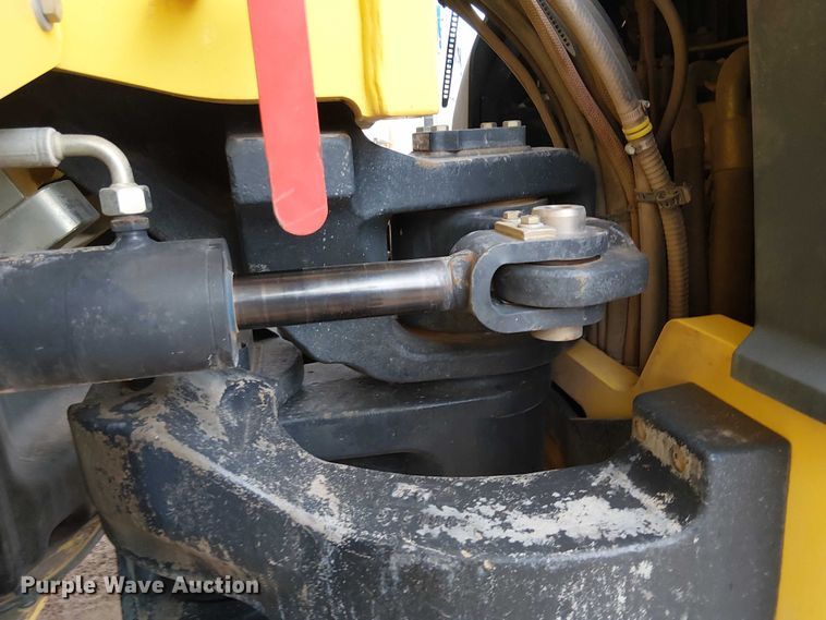 image for item EC1194 2016 Bomag BW206 AD-5 double drum vibratory roller