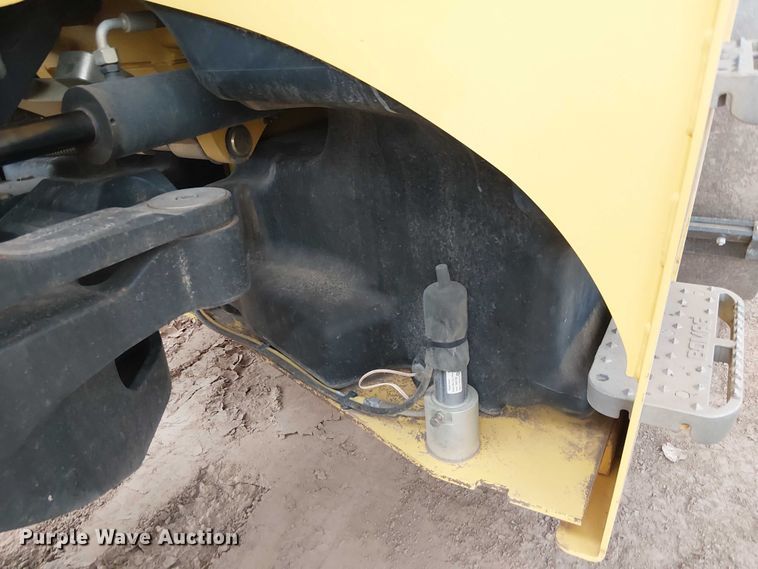 image for item EC1194 2016 Bomag BW206 AD-5 double drum vibratory roller