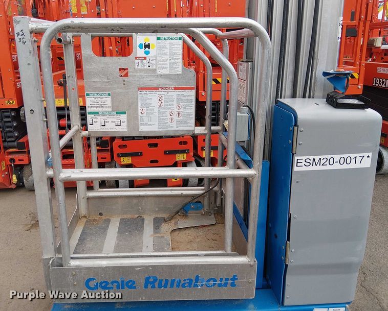 image for item EC1195 2016 Genie GR-20 vertical lift