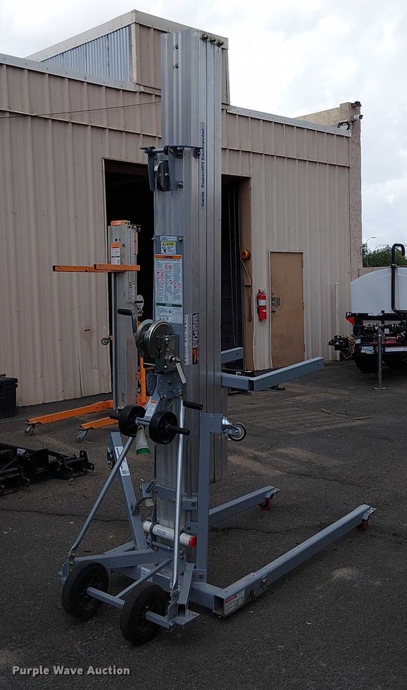 image for item EC1196 2023 Terex SLC-24 material lift