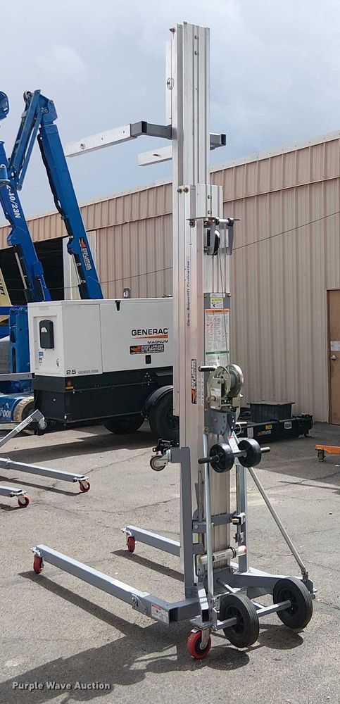 image for item EC1197 2023 Terex SLC-24 material lift