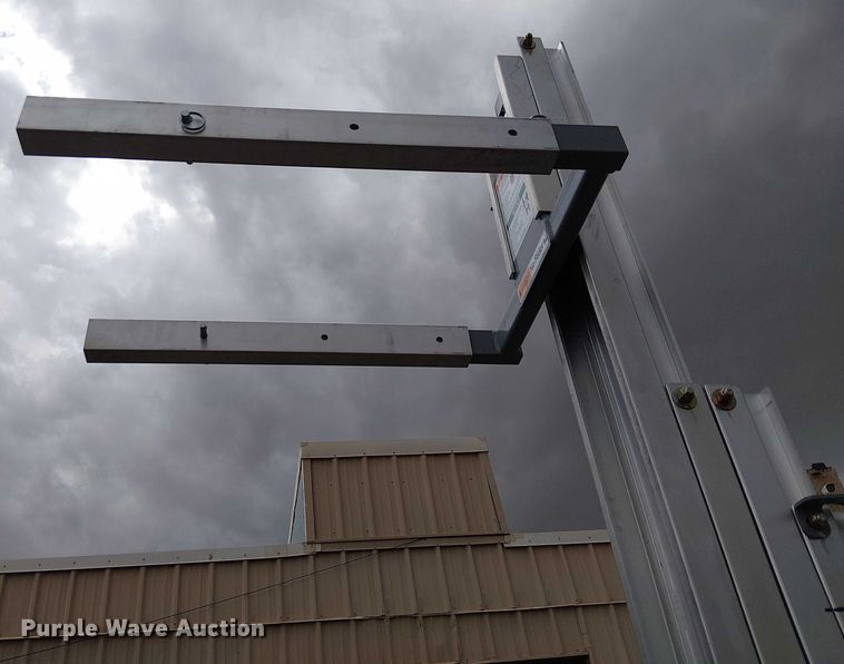 image for item EC1197 2023 Terex SLC-24 material lift