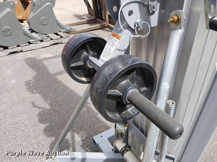 image for item EC1197 2023 Terex SLC-24 material lift