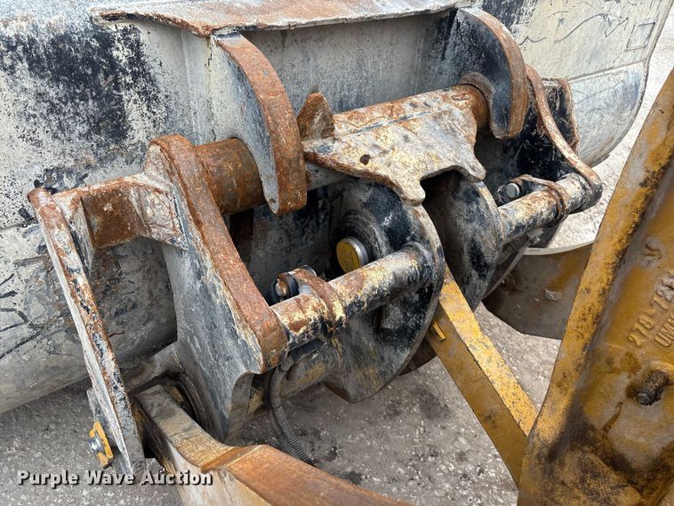 image for item EC3775 2019 Caterpillar 966M wheel loader
