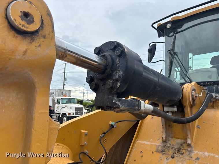 image for item EC3775 2019 Caterpillar 966M wheel loader