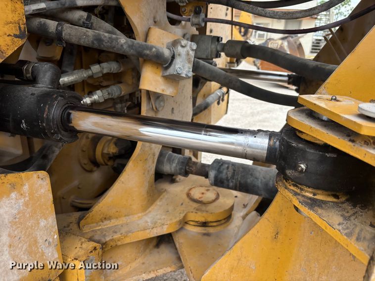 image for item EC3775 2019 Caterpillar 966M wheel loader