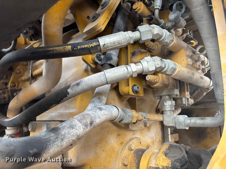 image for item EC3775 2019 Caterpillar 966M wheel loader