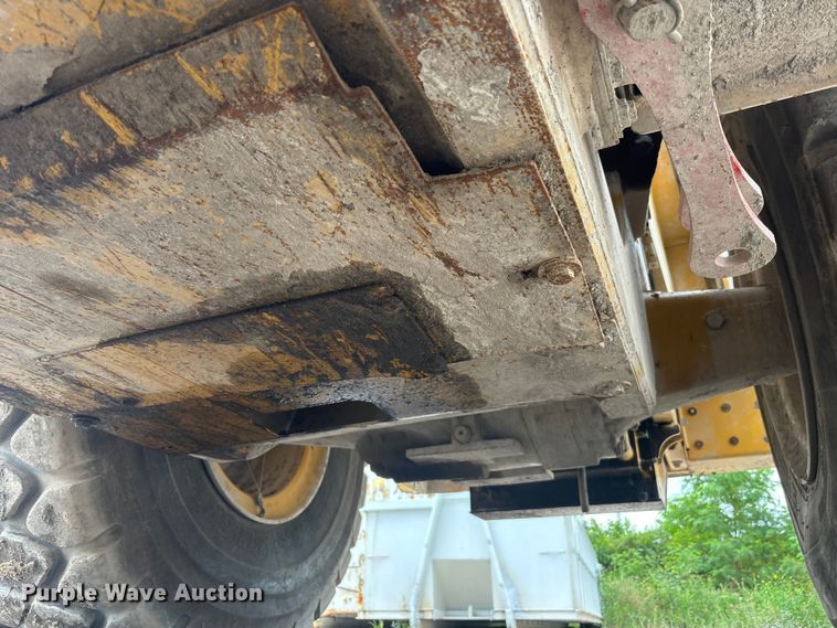 image for item EC3775 2019 Caterpillar 966M wheel loader