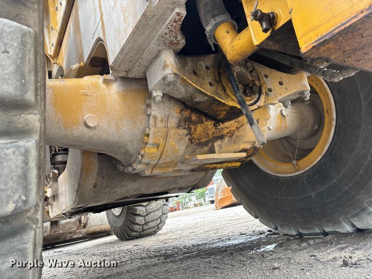 image for item EC3775 2019 Caterpillar 966M wheel loader