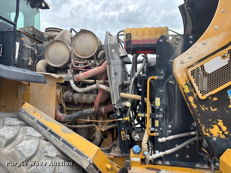 image for item EC3775 2019 Caterpillar 966M wheel loader