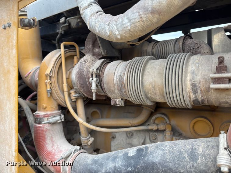 image for item EC3775 2019 Caterpillar 966M wheel loader