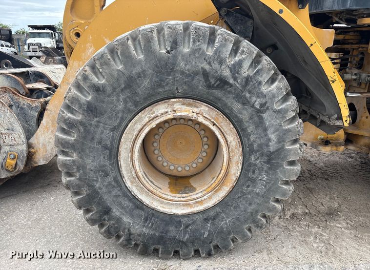 image for item EC3775 2019 Caterpillar 966M wheel loader
