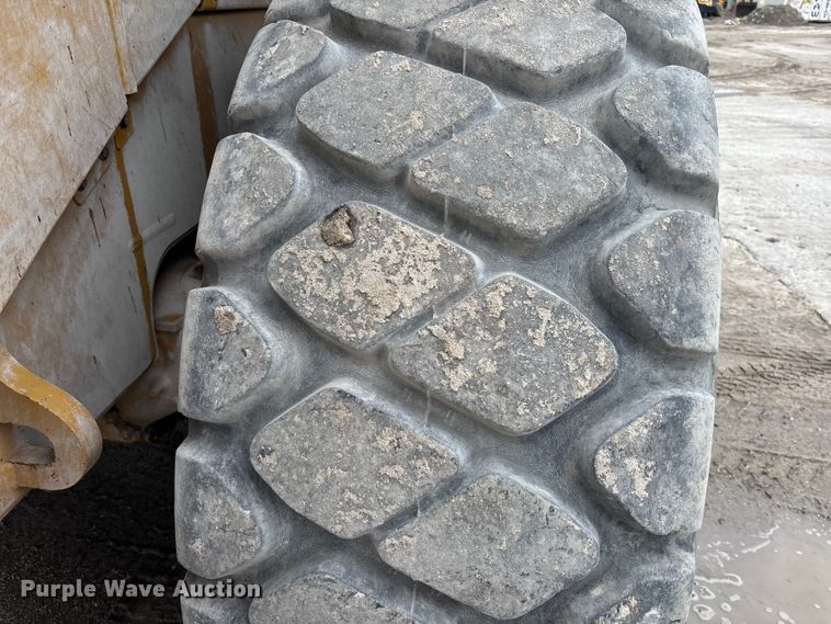 image for item EC3775 2019 Caterpillar 966M wheel loader