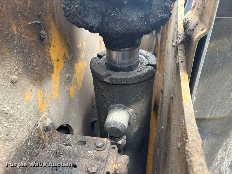 image for item EC3776 2019 Caterpillar 950M wheel loader