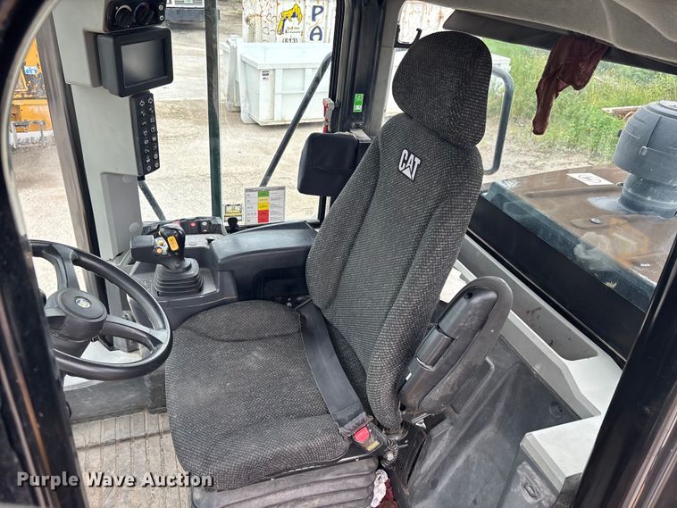 image for item EC3776 2019 Caterpillar 950M wheel loader