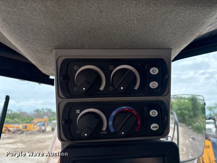 image for item EC3776 2019 Caterpillar 950M wheel loader