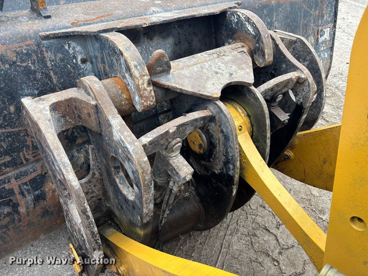 image for item EC3777 2013 Caterpillar 950K wheel loader