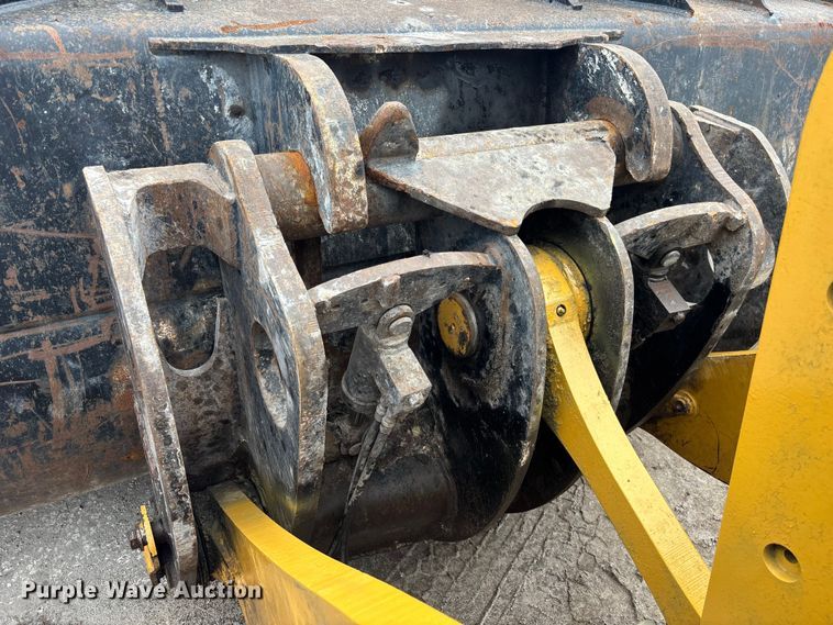 image for item EC3777 2013 Caterpillar 950K wheel loader