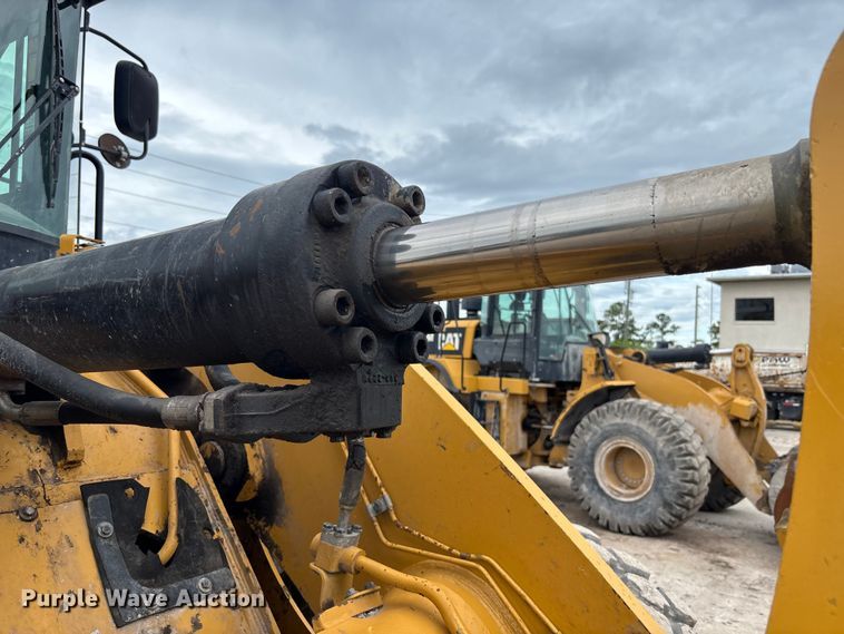 image for item EC3777 2013 Caterpillar 950K wheel loader