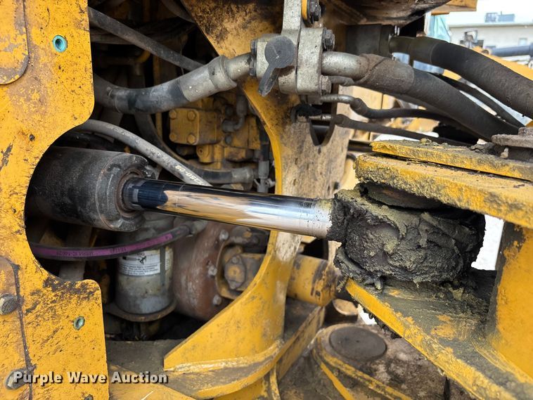 image for item EC3777 2013 Caterpillar 950K wheel loader