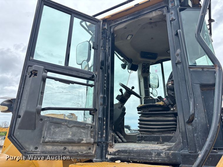 image for item EC3777 2013 Caterpillar 950K wheel loader