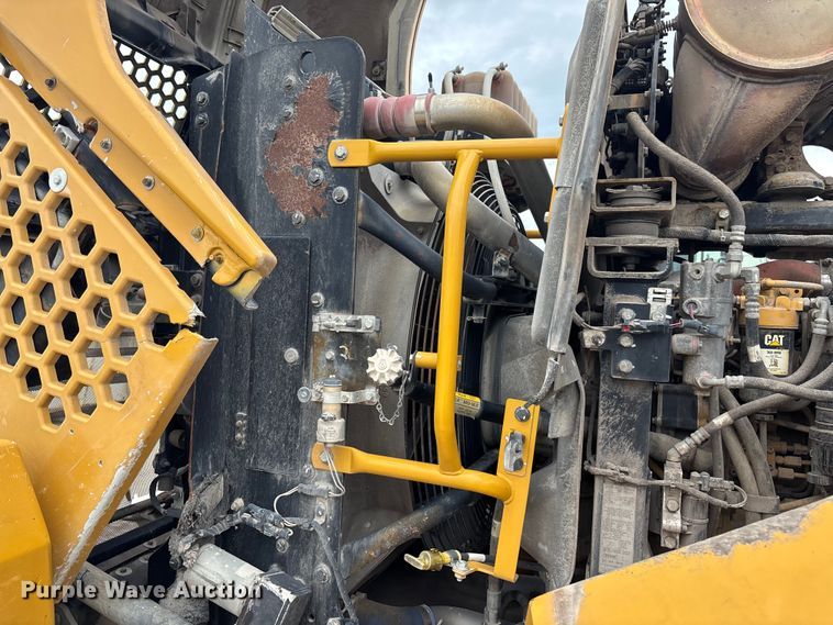 image for item EC3777 2013 Caterpillar 950K wheel loader