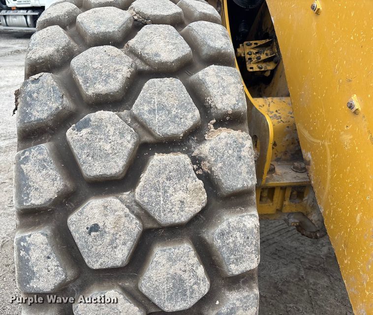 image for item EC3777 2013 Caterpillar 950K wheel loader