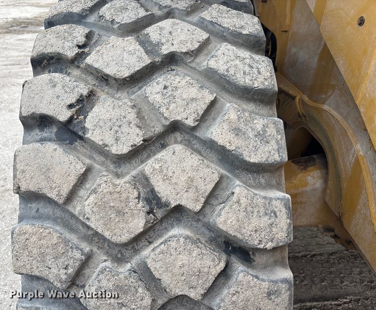 image for item EC3777 2013 Caterpillar 950K wheel loader