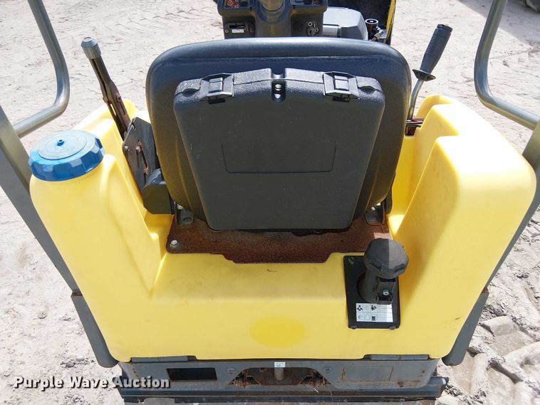 image for item EC3827 2018 Wacker Neuson RD12A double drum vibratory roller