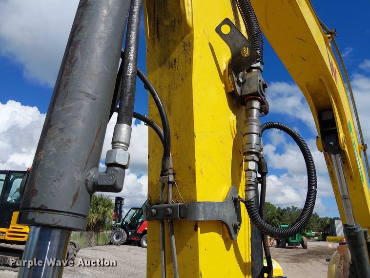 image for item EC3828 2019 Wacker Neuson ET90 mini excavator