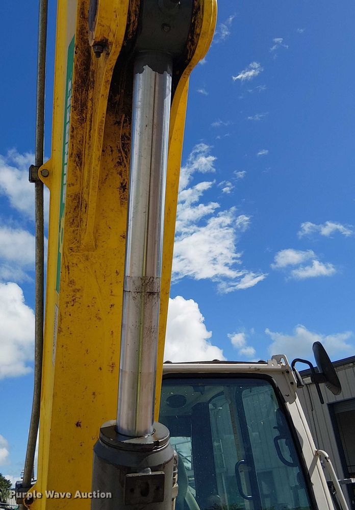 image for item EC3828 2019 Wacker Neuson ET90 mini excavator