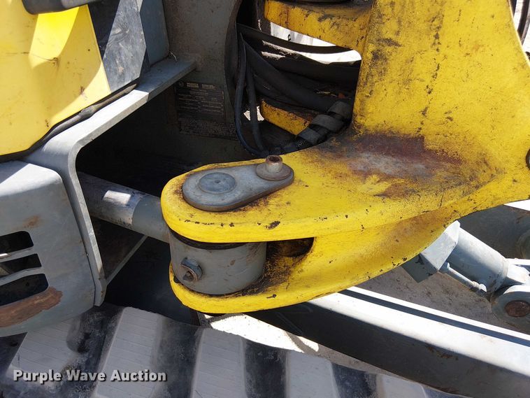 image for item EC3828 2019 Wacker Neuson ET90 mini excavator