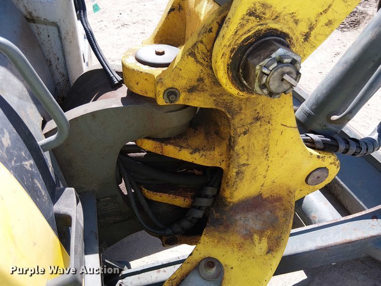 image for item EC3828 2019 Wacker Neuson ET90 mini excavator