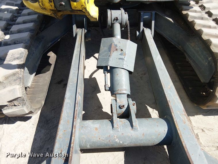 image for item EC3828 2019 Wacker Neuson ET90 mini excavator