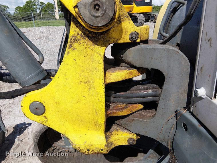 image for item EC3828 2019 Wacker Neuson ET90 mini excavator