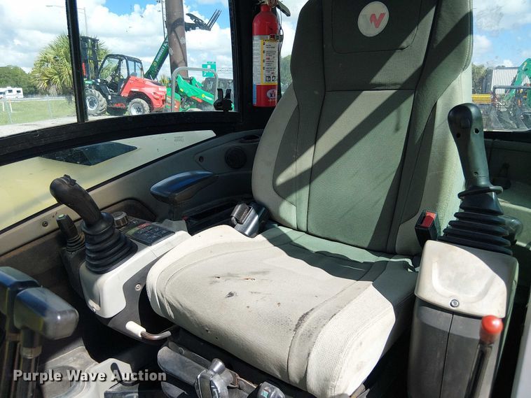 image for item EC3828 2019 Wacker Neuson ET90 mini excavator