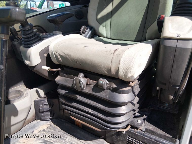 image for item EC3828 2019 Wacker Neuson ET90 mini excavator