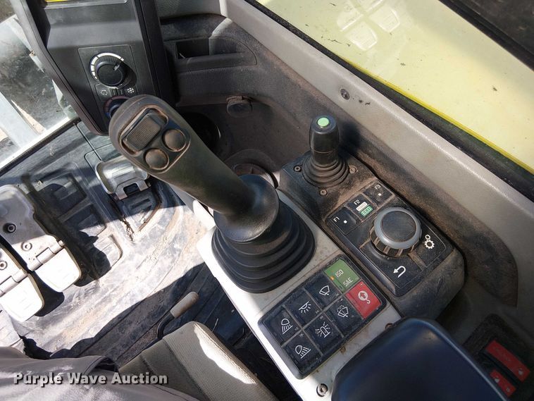 image for item EC3828 2019 Wacker Neuson ET90 mini excavator