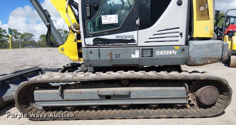 image for item EC3828 2019 Wacker Neuson ET90 mini excavator