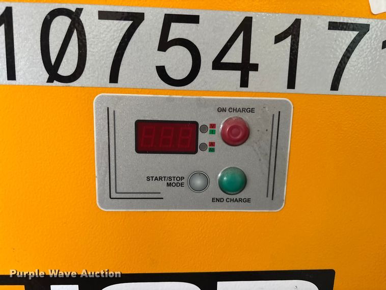 image for item EC3829 2022 JCB JCB18 forklift charger