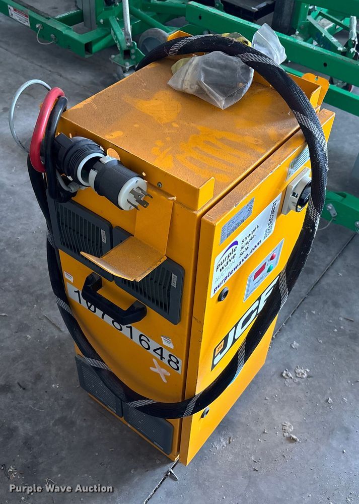 image for item EC3831 2022 JCB JCB18 forklift charger