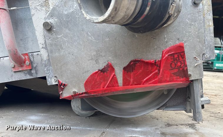 image for item EC3839 Husqvarna 4000 Soft-Cut concrete saw