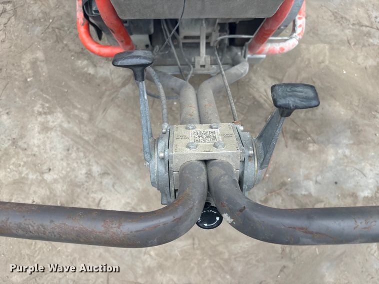 image for item EC3839 Husqvarna 4000 Soft-Cut concrete saw