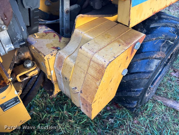 image for item EC3844 2005 Vermeer LM42 trencher