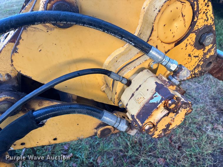 image for item EC3844 2005 Vermeer LM42 trencher
