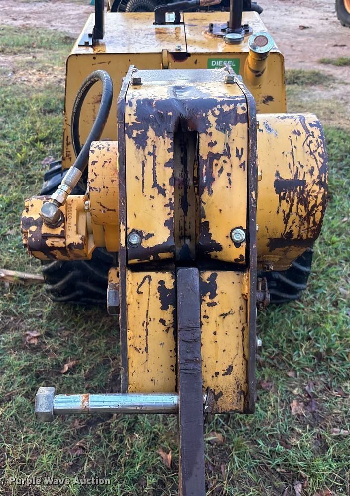 image for item EC3844 2005 Vermeer LM42 trencher