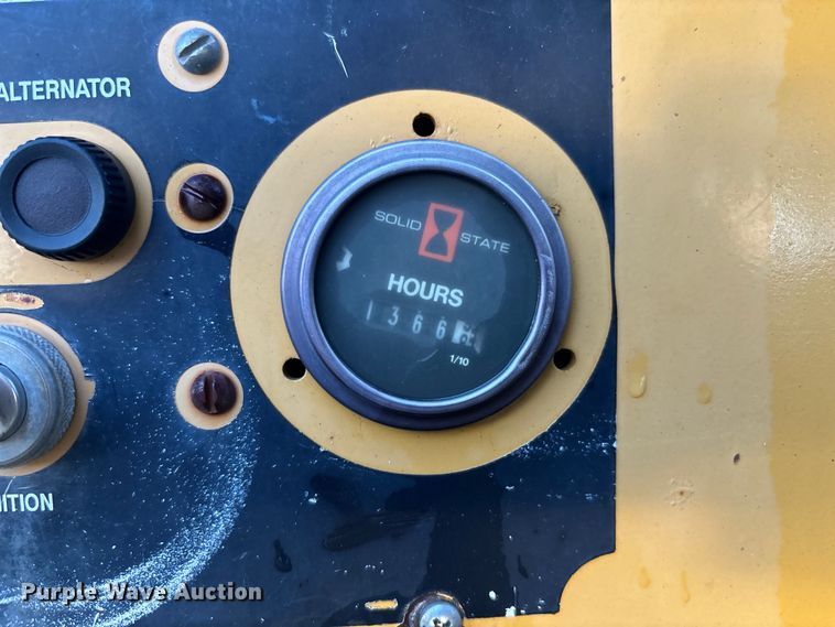 image for item EC3844 2005 Vermeer LM42 trencher