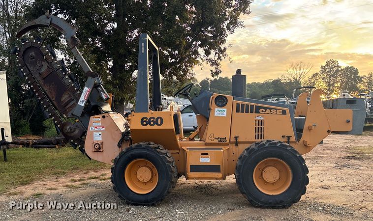 image for item EC3846 1992 Case 660 trencher