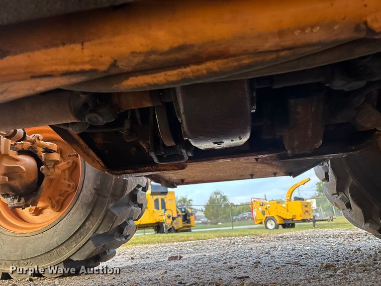 image for item EC3846 1992 Case 660 trencher